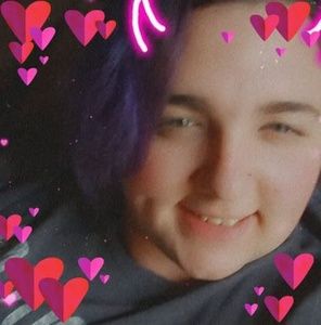 Meet your Posher, Liz